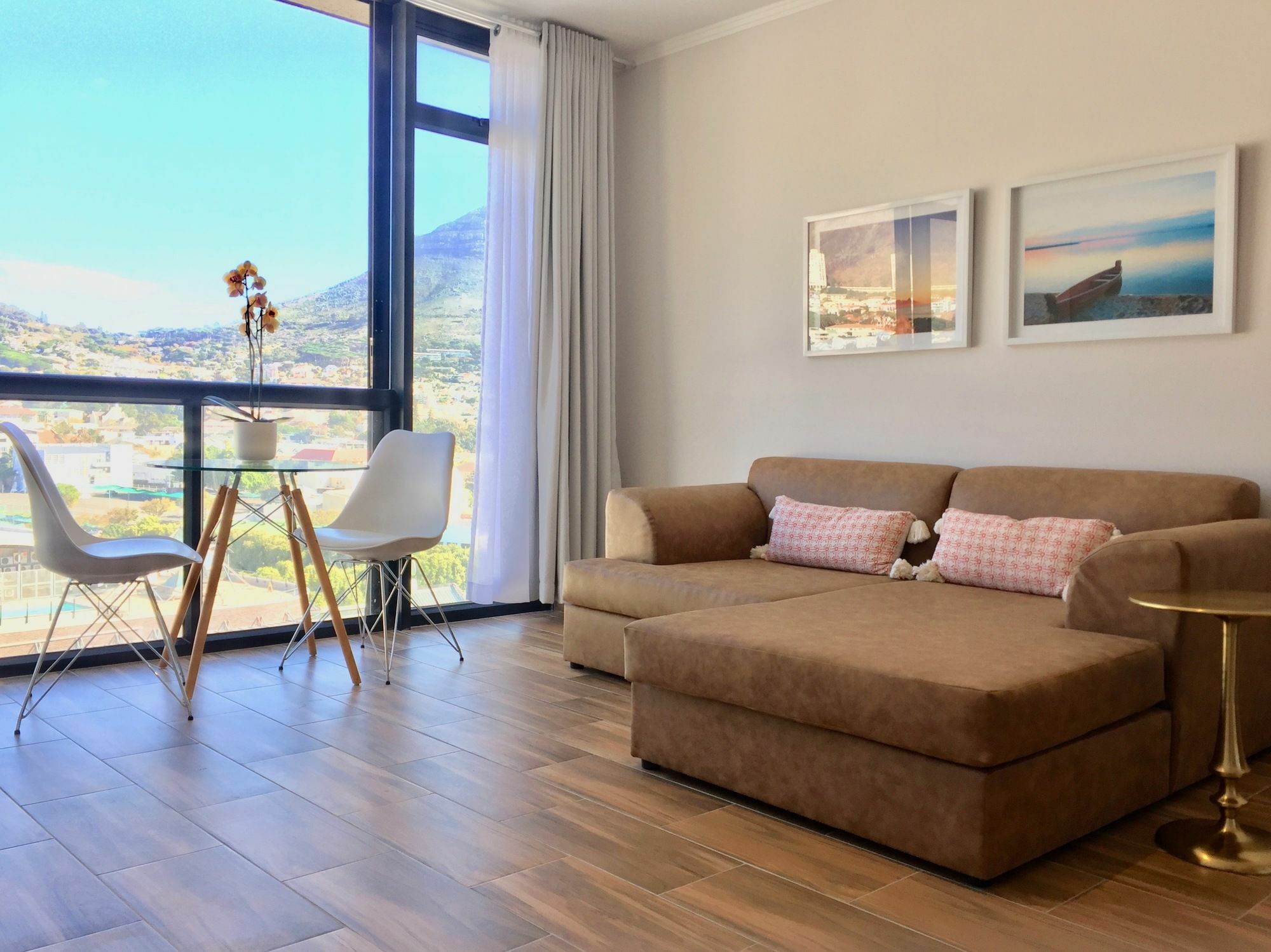 Appartamento Urban Oasis At The Four Seasons Città del Capo Esterno foto